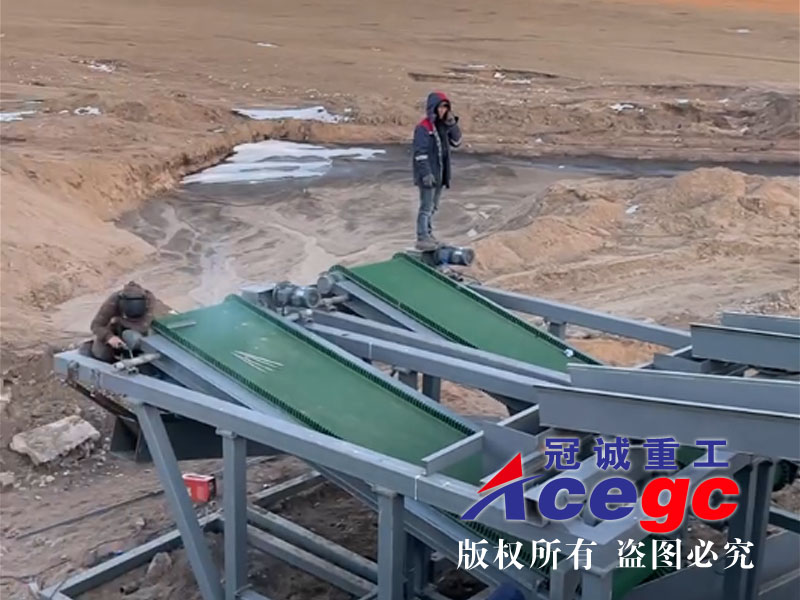 新西蘭溜槽選金現場